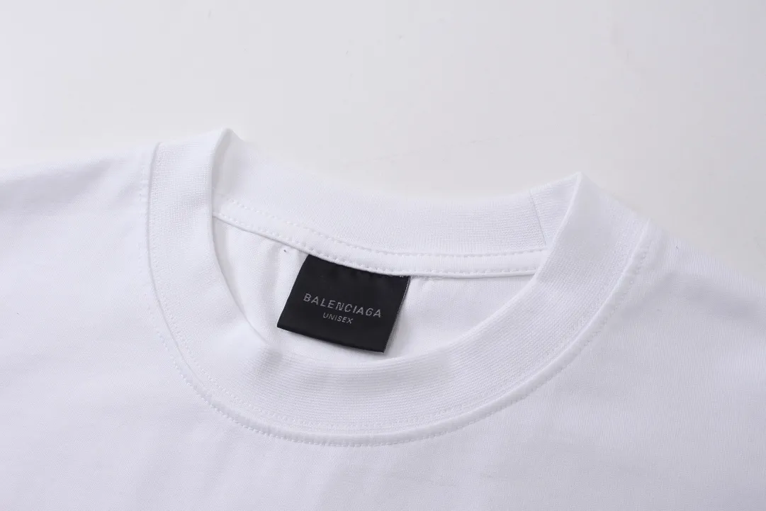 【 . Quality】BALENCI*GA/ .SS 24 New Arrival， enjoy Paris T . . Authentic ， ！ ZP 。 260 ， . ， ，。 。 . ， 。 OS . Same Style ：BL 223370 ： ，Red，White Size：XS S M L